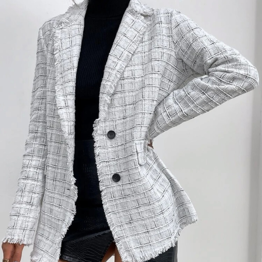 Plaid raw trim coat